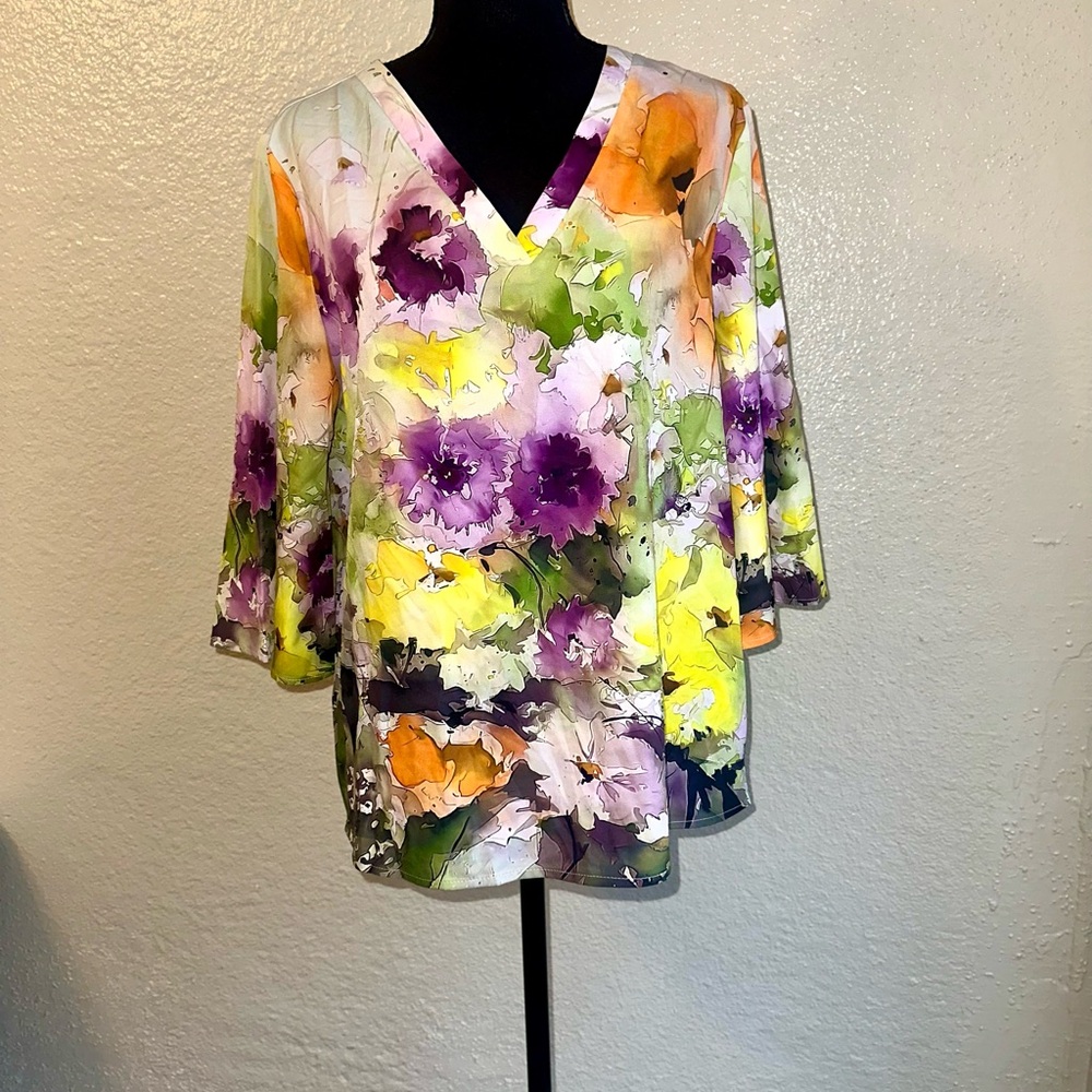 Floral V-Neck Women's Top